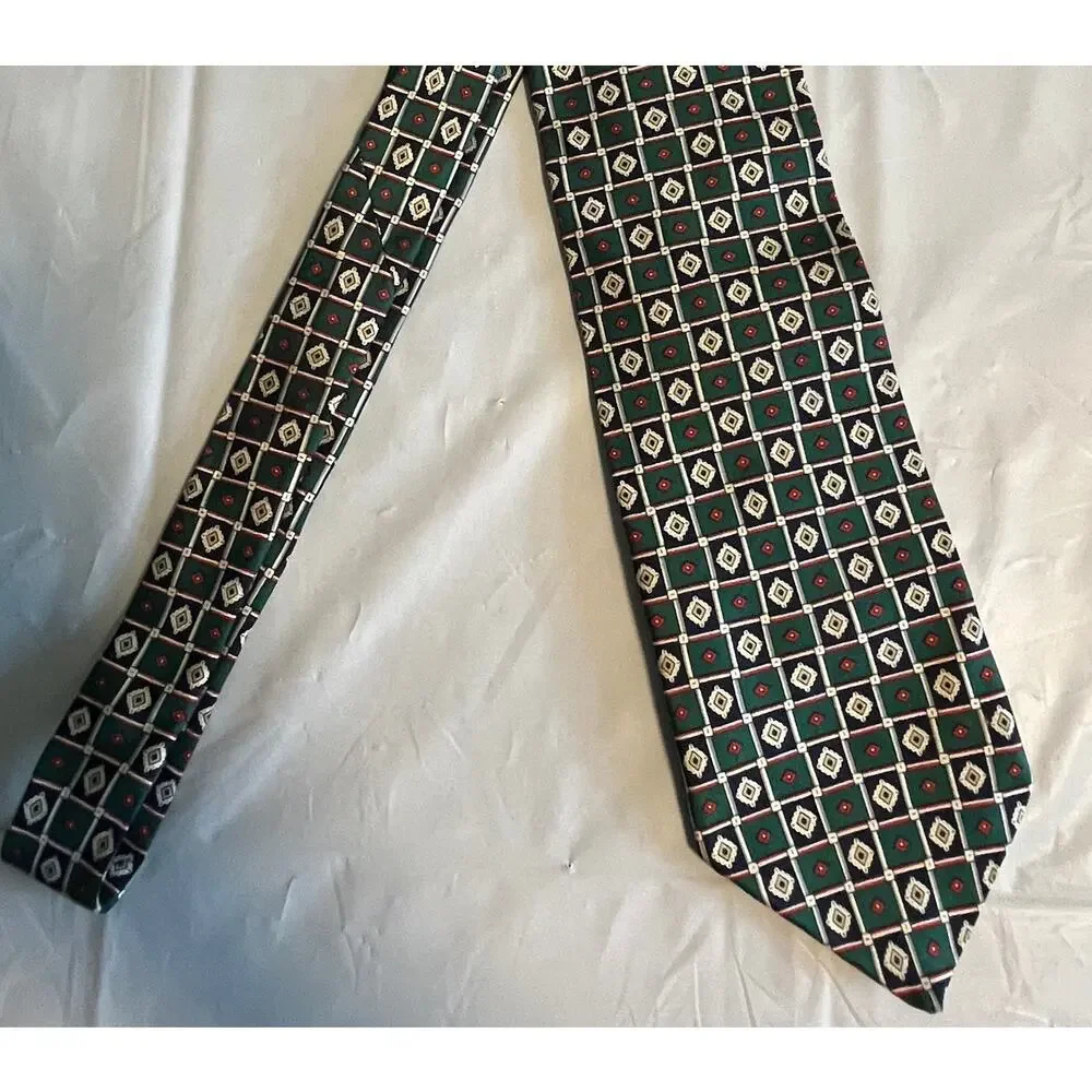 Vintage HUNTING HORN Green Navy Red Medallion Print Silk Men's Tie 63
